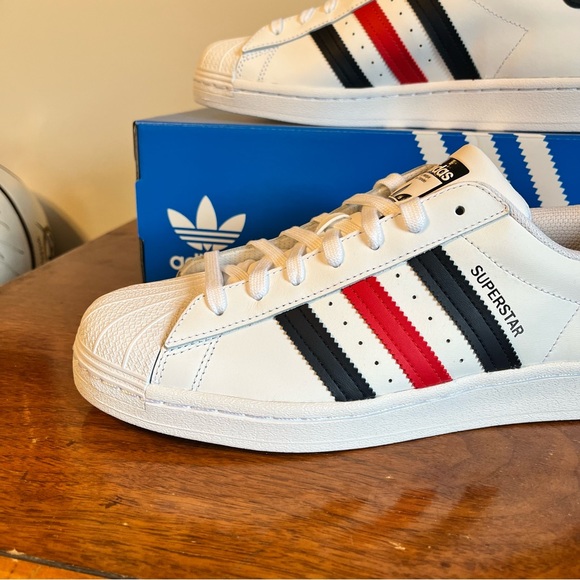 ADIDAS Originals Superstar Shoes - Picture 3 of 9